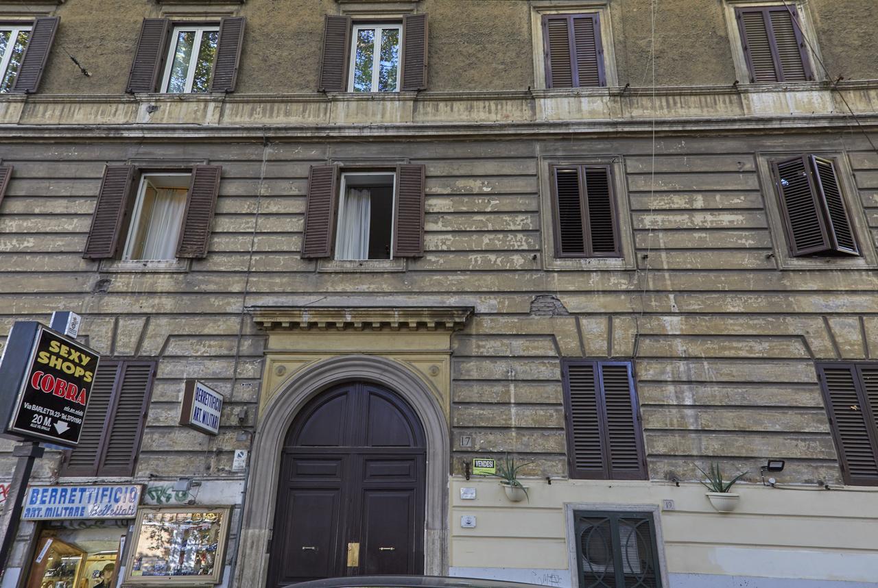 Vatican House Рим Екстер'єр фото